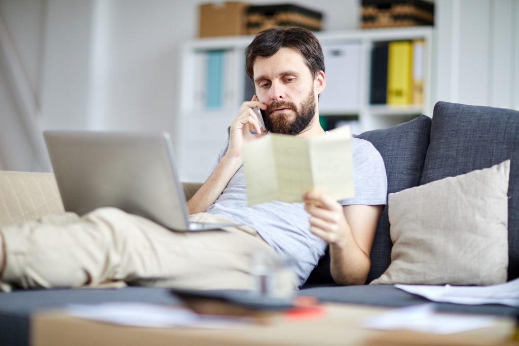 arbeiten-auf-der-couch-muss-nicht-sein-heimburo